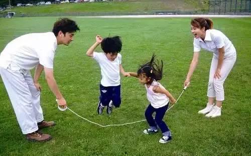 跳绳成人 加粗动作视频,成人加粗动作视频技巧解析